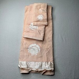 Bibb Vintage Peach Seashell Embroidered Towel Set 3pc Ruffle Bath Hand Wash USA